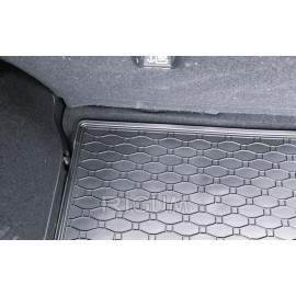 Gumový koberec do kufru Hyundai i20 2014- (vana do kufru)