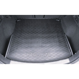 Gumový koberec do kufru Seat Leon ST 2014- horní i dolní poloha