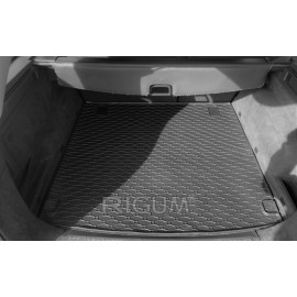 Gumový koberec do kufru Opel Astra H combi 2005-
