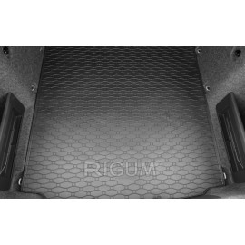 Gumový koberec do kufru Škoda Octavia III sedan 2013-