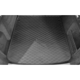 Gumový koberec do kufru Audi A4 Avant 2015-