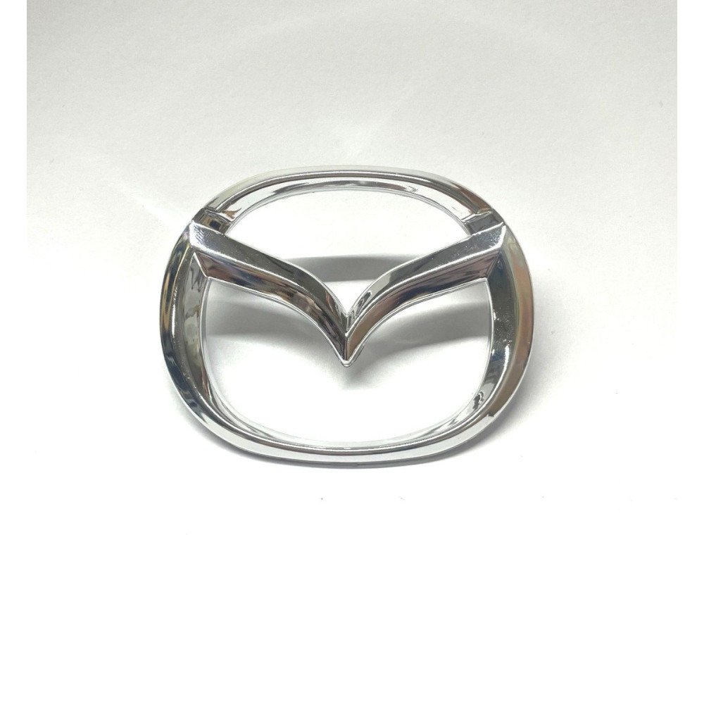 Znak Mazda 7,5 x 5,9cm