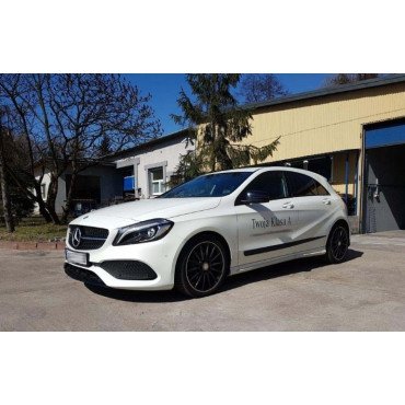 Boční lišty dveří Mercedes A-Klasa 2013-