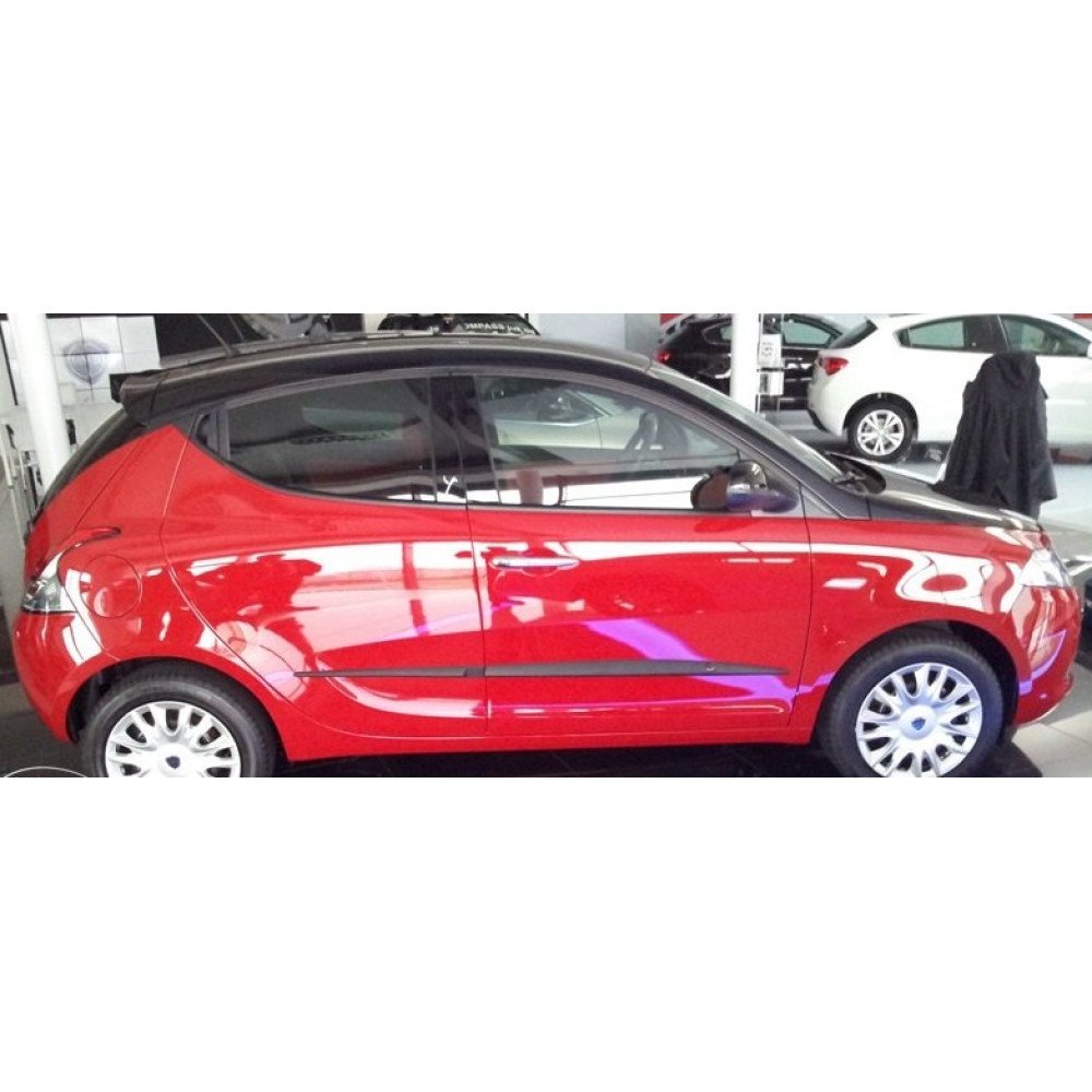Boční lišty dveří Lancia Ypsilon 2012-