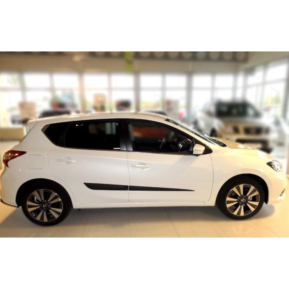 Boční lišty dveří Nissan Pulsar 2014 - 2018