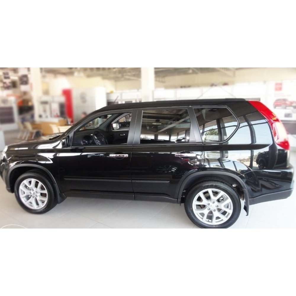 Boční lišty dveří Nissan X-Trail 2008 - 2013