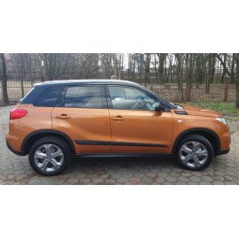 Boční lišty dveří Suzuki Vitara od 2015-