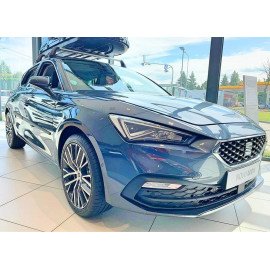 Boční lišty dveří Seat Leon 2020- hatchback