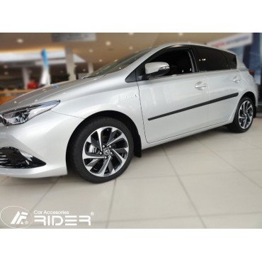 Boční lišty dveří Toyota Auris 5D 2015 - 2018