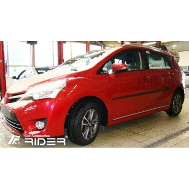 Boční lišty dveří Toyota Verso 2013-
