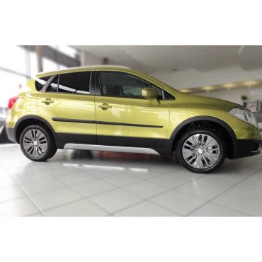 Boční lišty dveří Suzuki SX4 II s-cross od 2013-