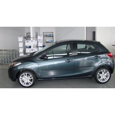 Boční lišty dveří Mazda 2 od 2007 - 2010 hatchback