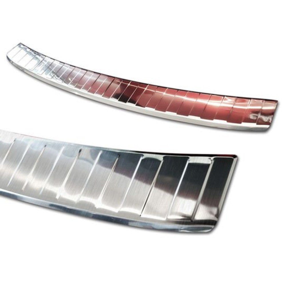 Mazda 3 hatchback 2019- kryt prahu pátých dveří