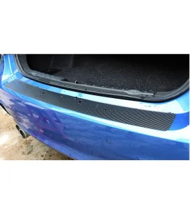 Kryt prahu pátých dveří Alfa Romeo 104 cm