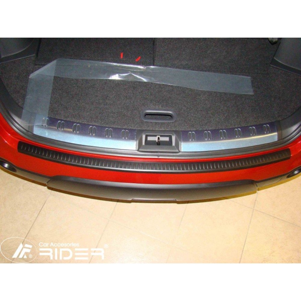 Kryt prahu pátých dveří Nissan Qashqai I r.v. 2007-2013 5míst