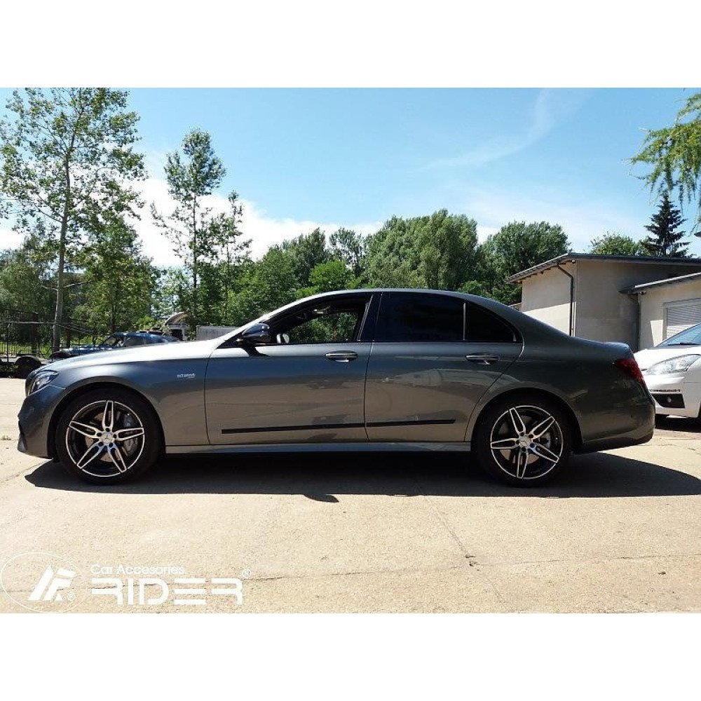 boční lišty dveří mercedes e-klasa 2017