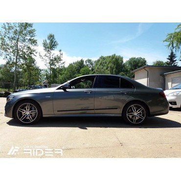 boční lišty dveří mercedes e-klasa 2017