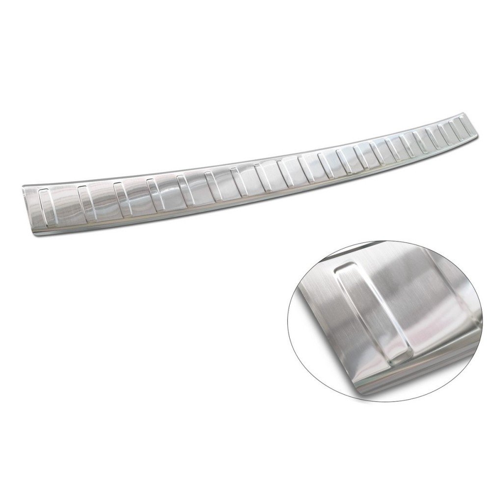 Kryt prahu pátých dveří na Škoda Superb III combi 2015-