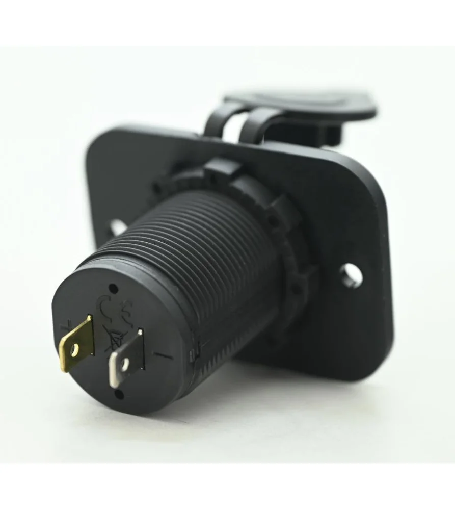 Zásuvka 2x USB 2,1A — 5