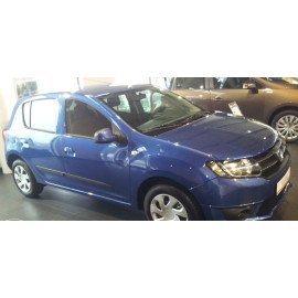 Boční lišty dveří Dacia Sandero 2013 -