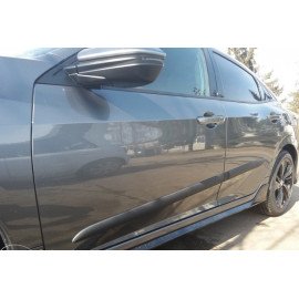 Boční lišty dveří Honda Civic 5D od 2017- hatchback
