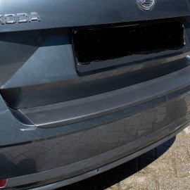 Kryt prahu pátých dveří Škoda Octavia 2013- černá