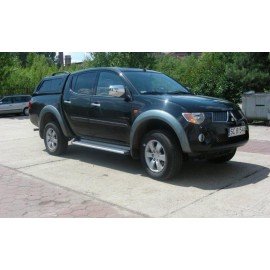 Boční lišty dveří Mitsubishi L200 2006 - 2011