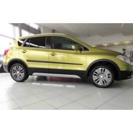 Boční lišty dveří Suzuki SX4 II s-cross od 2013-