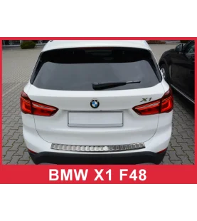 Kryt prahu pátých dveří BMW X1