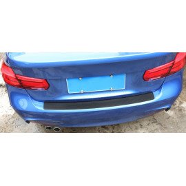 Kryt prahu pátých dveří Suzuki 104 cm