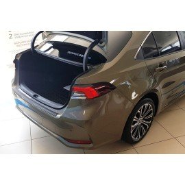 Kryt prahu pátých dveří Toyota Corolla XII Sedan r.v. 2019-