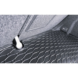 Gumový koberec do kufru Volkswagen Golf V Hatchback 2003- dojezdové kolo, opravná sada