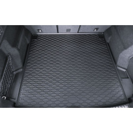 Gumový koberec do kufru Audi Q5 2025-