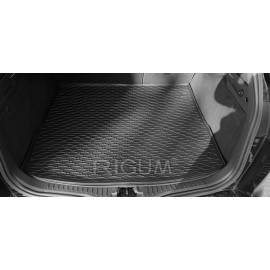 Gumový koberec do kufru FORD Focus combi 2016- (vana do kufru)