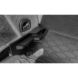 Gumový koberec do kufru Volkswagen Golf VII hatchback 2012- dolní poloha