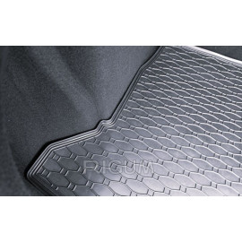 Gumový koberec do kufru Mercedes A-Klasse W177 HB 2019- (vana do kufru)