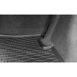 Gumový koberec do kufru  Toyota Corolla SDN 2013-  (vana do kufru) a dárek