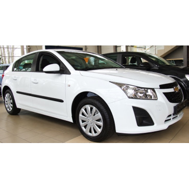 Boční lišty dveří Chevrolet Cruze hatchback 2012–2016