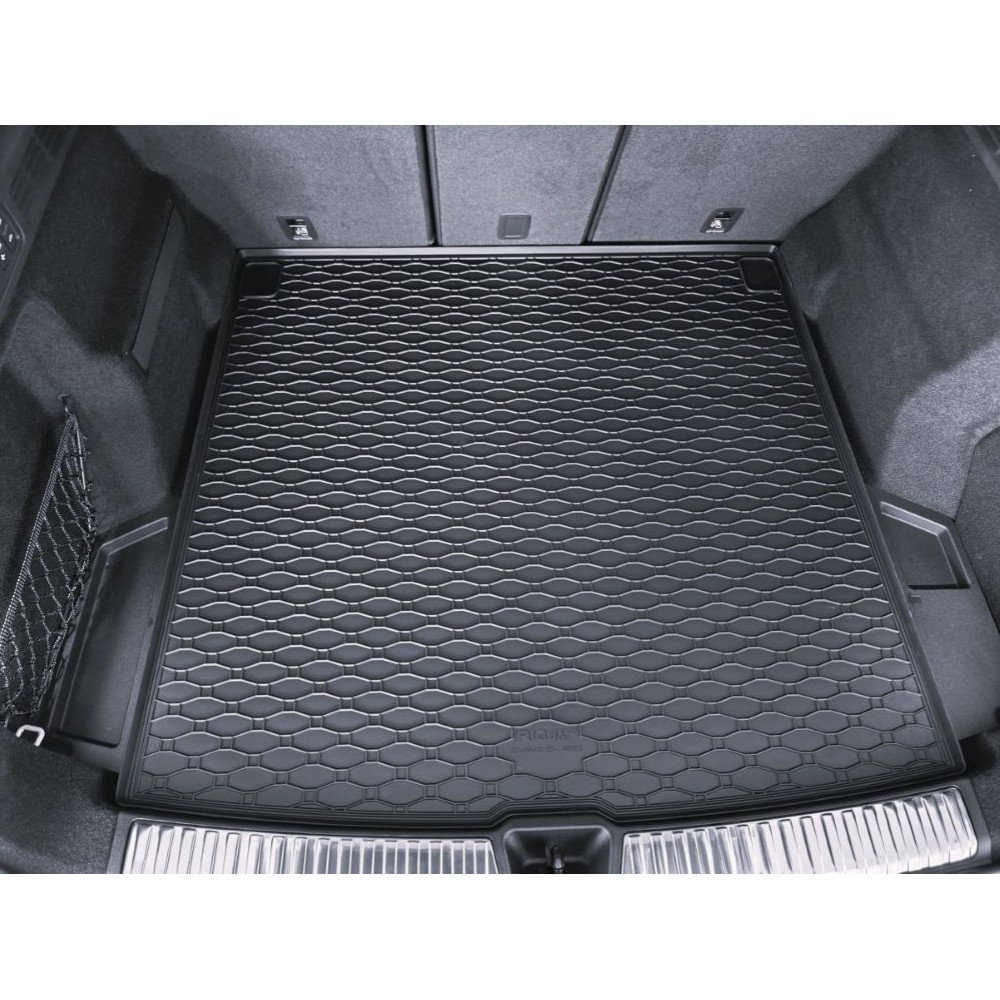 Gumový koberec do kufru Audi Q5 Sportback 2025-