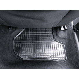 Autokoberce gumové Volkswagen Golf V 2003-