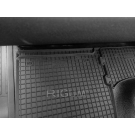Autokoberce gumové Volkswagen T6 3m 2015-
