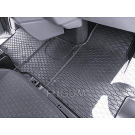 Autokoberce gumové Volkswagen T7 Caravelle 2m 2025- + Tunel na 2m (4díl)