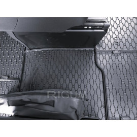 Autokoberce gumové Volkswagen T7 Caravelle 2m 2025- + Tunel na 2m (4díl)