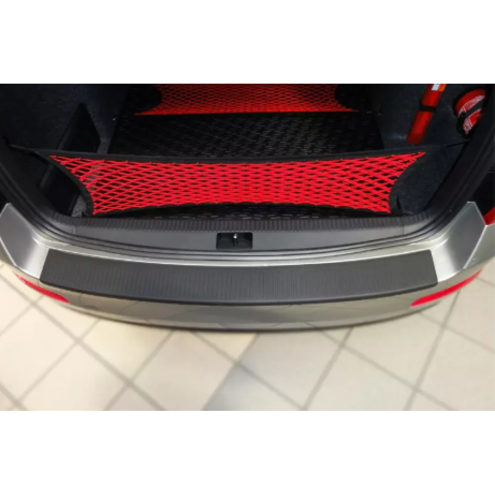 Kryt prahu pátých dveří pasující na Škoda Octavia III combi