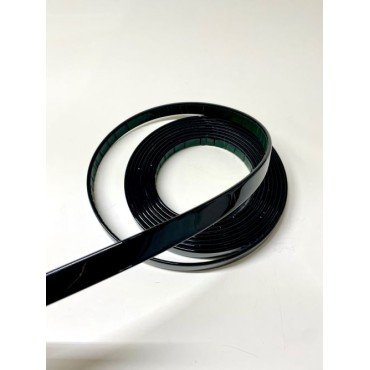 Lišta gumová černá na auto 1,8cm