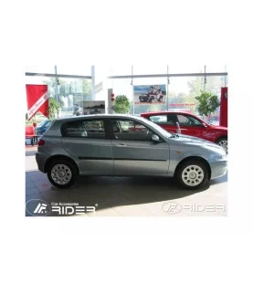 Boční lišty dveří Alfa Romeo 147 2000 - 2010 hatchback