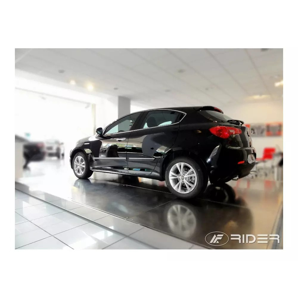 Boční lišty dveří Alfa Romeo Giulietta 2011-
