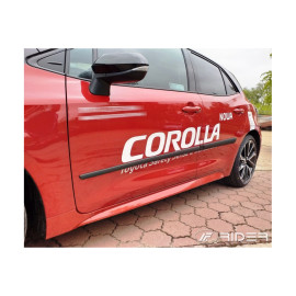 Boční lišty dveří Toyota Corolla XII hatchback 2019-