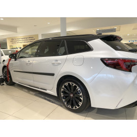 Boční lišty dveří Toyota Corolla TS kombi 2023-