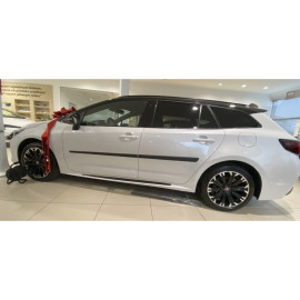 Boční lišty dveří Toyota Corolla TS kombi 2023-